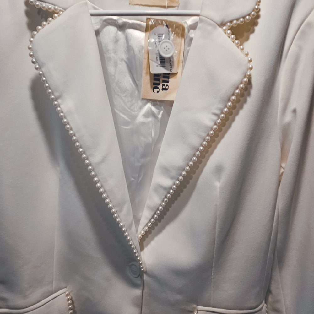 Savanna Jane Women's White Pearl-Trimmed Jacket